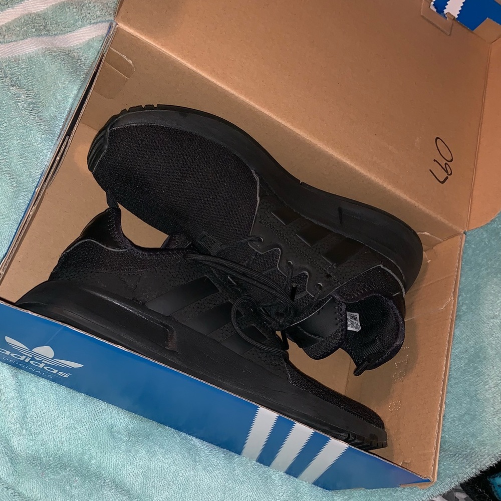 Adidas Xplorer Core Black Shoes!